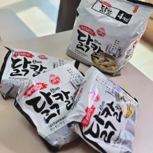 不倒翁 東大門一隻雞風味韓式刀切麵 4入